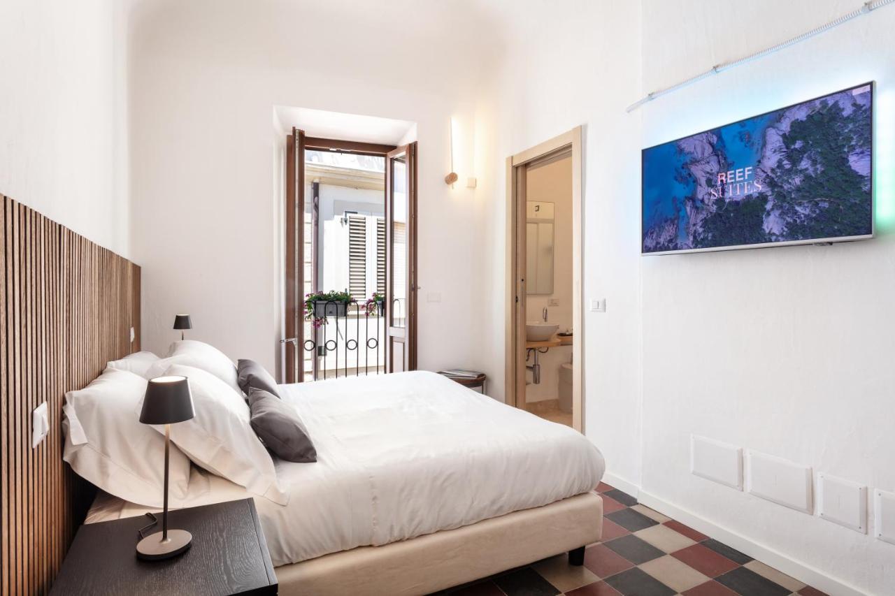 Reef Suites Olbia Bagian luar foto